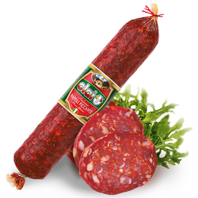 Deléitate con el sabor Intenso del Salami Napoli Picante en tus platos favoritos. Hecho con las mejores carnes magras de cerdo 100% italiano.